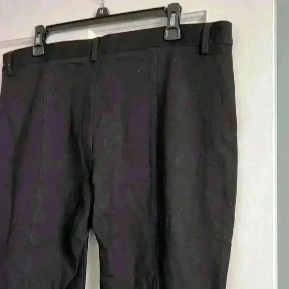 NYDJ Black leggings with zippers and detailed stitches. Size 14 - Picture 4 of 7